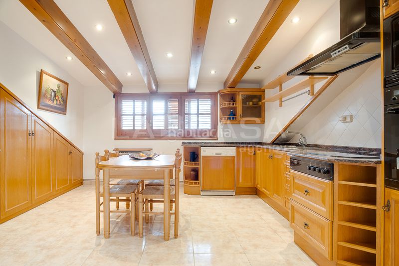 Foto e15bd87e-ee37-4670-a29d-266ac49626c9. Casa amb calefacció aparcament a Lliçà d´Amunt