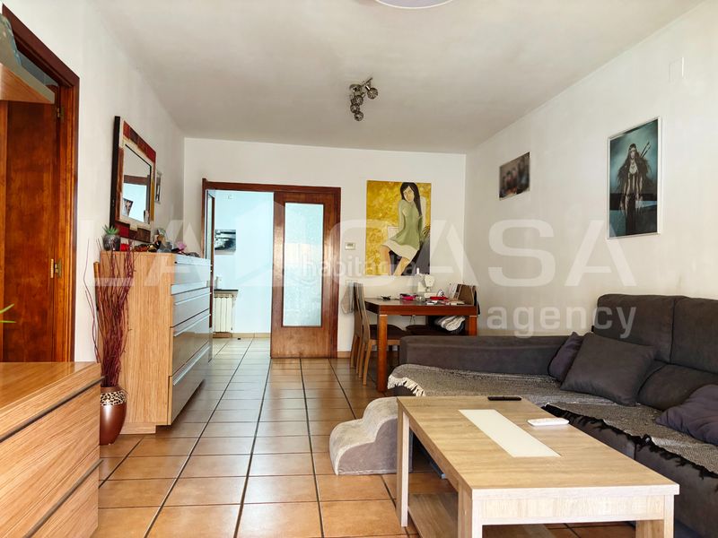Foto 5c67c8cb-c883-4891-bb82-31e3dabaa1fc. Pis amb calefacció a Roca del Vallès (La)