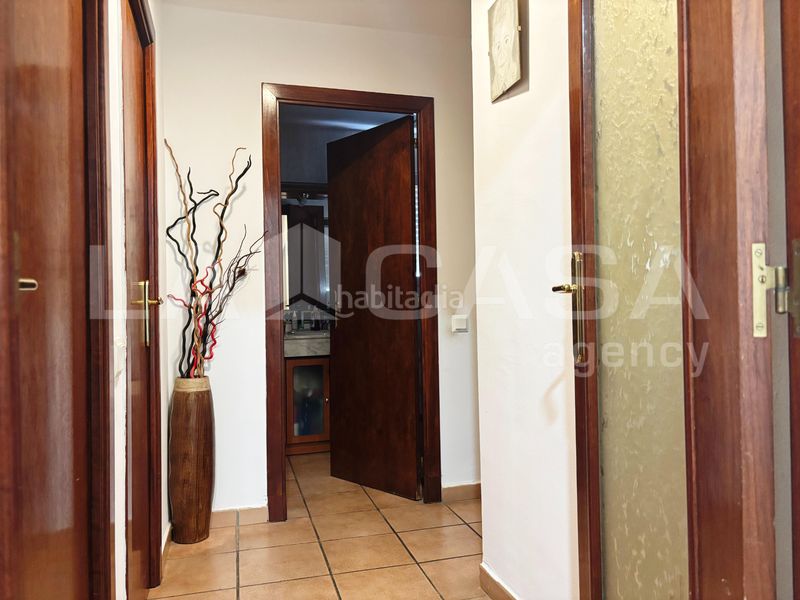 Foto f35f4d85-ba11-4bb2-a41b-2cc537ad5a84. Pis amb calefacció a Roca del Vallès (La)
