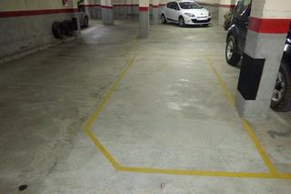Aparcament cotxe a Ponent - Set Camins. Plaza de garaje en zona set camins