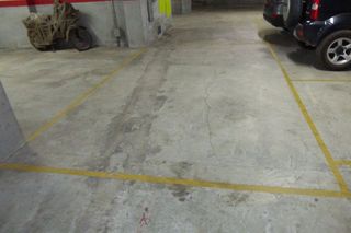 Car parking in Ponent - Set Camins. Plaza de garaje en zona set camins