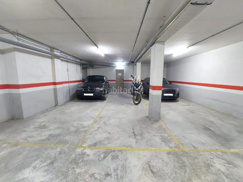 Foto c12711b4-aedd-4256-a2ed-69988e845be1. Aparcament cotxe a Ponent - Set Camins Igualada