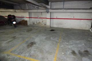 Rent Car parking in Poble Sec. Plaza de garaje en igualada