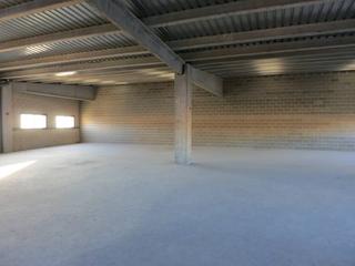 Bâtiment à usage industriel à Llevant. Nave en igualada con 630 m2 seminueva en zona rec, cerca centro