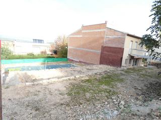 Terrain résidentiel à Sant Martí de Tous. Solar en mejor zona de sant marti de tous para hacer casa y jard