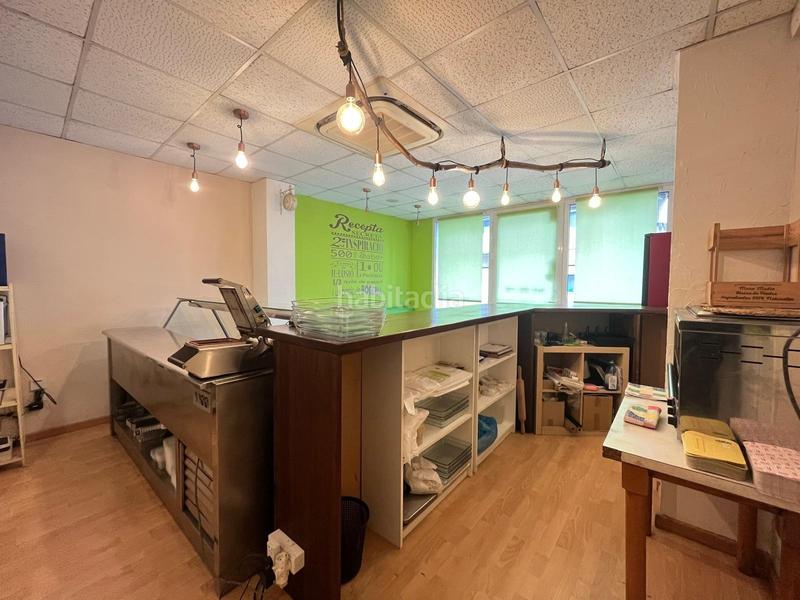 Foto 2e1e989e-c198-491a-b78e-0cf1d0c47460. Traspàs local comercial a Poble Sec Igualada