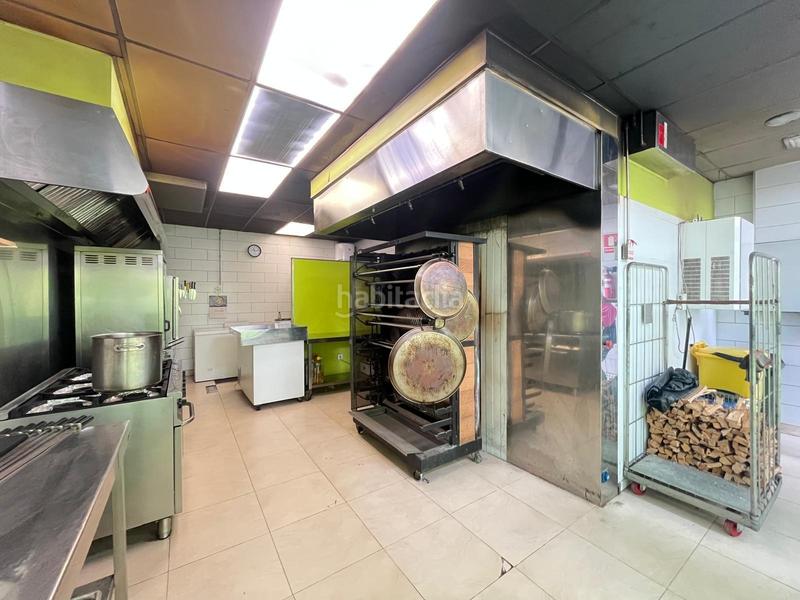 Foto 797fe931-bd7f-4af5-b790-008b55923d80. Traspàs local comercial a Poble Sec Igualada