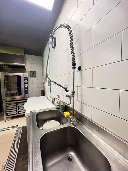 Foto cf2ae08e-44a3-4d29-84c0-a6056a0bf942. Traspàs local comercial a Poble Sec Igualada