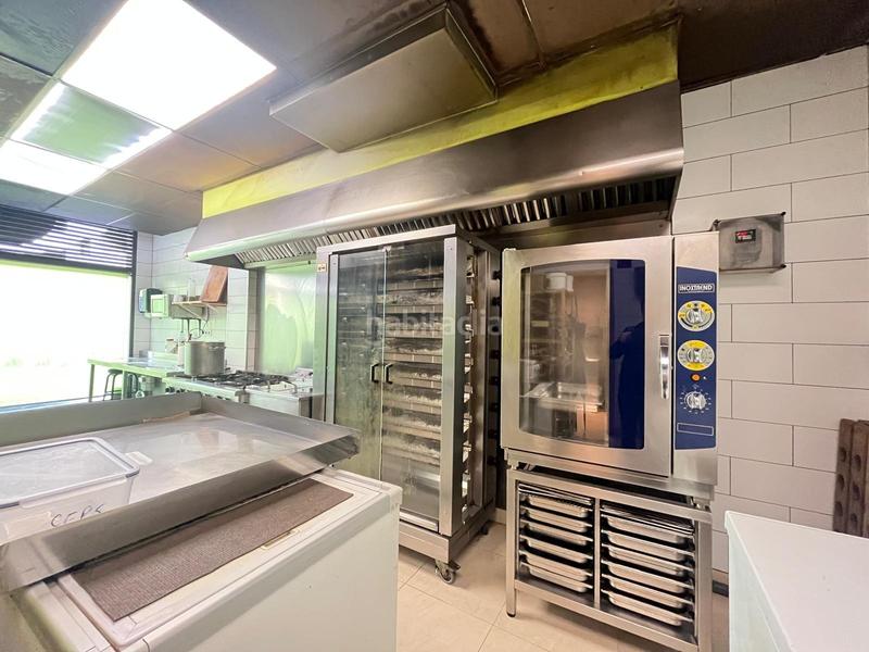 Foto 1af90227-4762-42cc-9456-981586d2657c. Traspaso local comercial traspaso de local restaurante en calle peatonal en Igualada