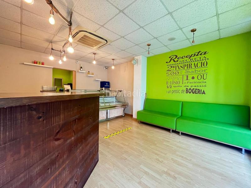 Foto c0b2d13a-b53c-4047-a76f-aa2d6274d0a5. Traspaso local comercial traspaso de local restaurante en calle peatonal en Igualada
