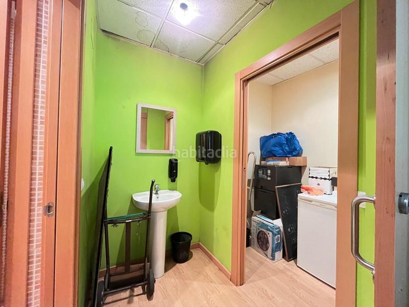 Foto c3f1682a-581e-471c-b3f2-ef9c7a7b2d89. Traspaso local comercial traspaso de local restaurante en calle peatonal en Igualada