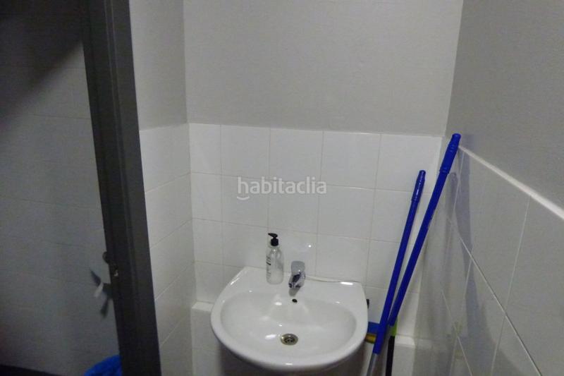 Foto 07f5f475-c940-4df2-97f0-025efbe48dee. Local comercial traspaso de local con negocio en Poble Sec Igualada