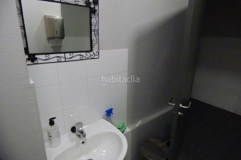 Foto 4adb97fb-4181-4c72-8fdf-424ddbe4160a. Local comercial traspaso de local con negocio en Poble Sec Igualada