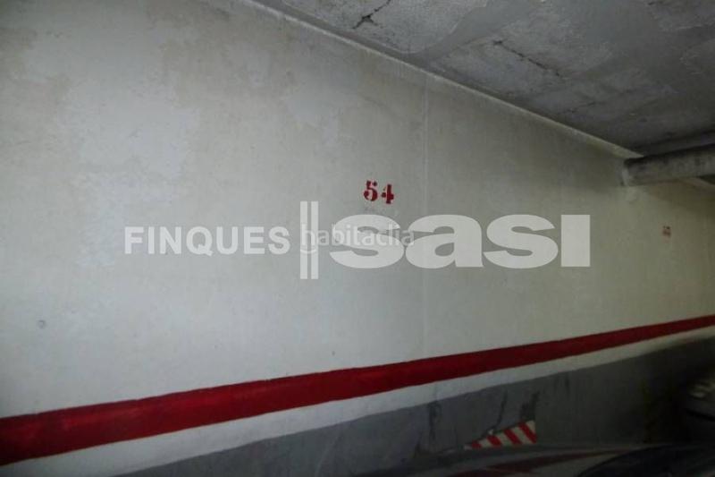 Foto e751c0ad-18bf-4e70-8c09-33fa209b1c4c. Aparcament cotxe a Poble Sec Igualada