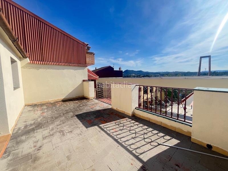 Foto c65809a0-00f2-4d05-928e-b95fc26f38fb. Casa amb calefacció a Ponent - Set Camins Igualada