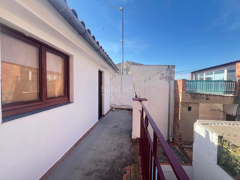Foto f6f2214e-7f96-4594-babd-ef01519791f1. Casa amb calefacció a Ponent - Set Camins Igualada