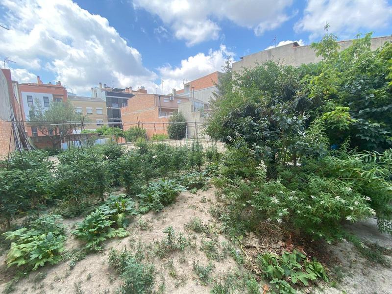 Foto b00d8505-e54c-4a9b-ae63-0493c74bec59. Terreno residenziale in Vilanova del Camí