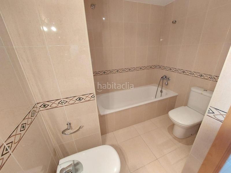 Foto 5fb9cc1a-eace-4191-a45d-d7a682f92738. Dúplex espectacular duplex para reestrenar, impecable, amueblado en zona mercat en Vilanova del Camí