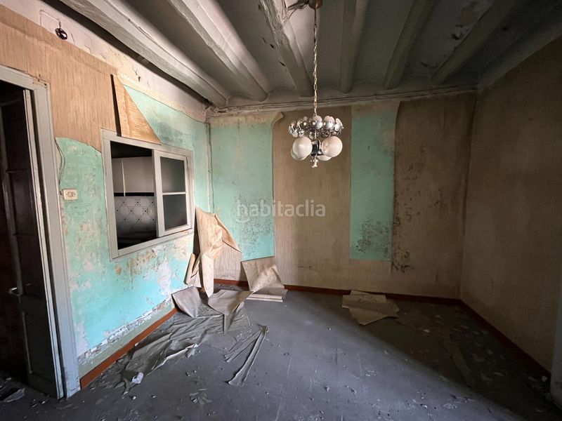 Foto 7387f5ce-2f0e-4391-974a-38dbe2e27a92. Edificio in Centre Igualada