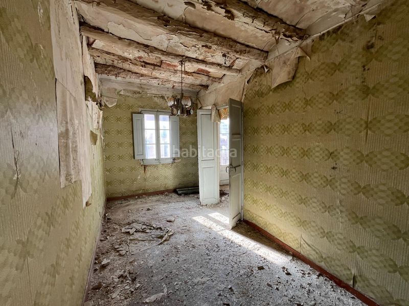 Foto 789707fa-a552-4414-9d92-e04093a625d7. Edificio in Centre Igualada