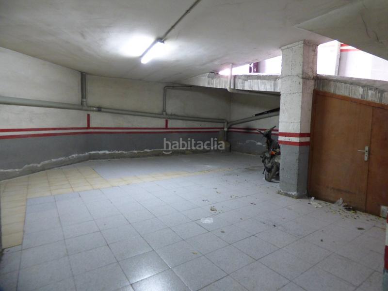 Foto aabbbe51-72bf-48c5-bfe5-636319996bfa. Alquiler parking coche plaza de parking en zona setcamins en Igualada