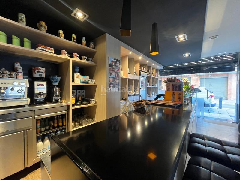 Foto ddb1cec5-4fe9-4cb5-9af1-089f8421ef52. Alquiler local comercial traspaso de negocio cafetería espectacular totalmente equipado en funcionamiento en Igualada