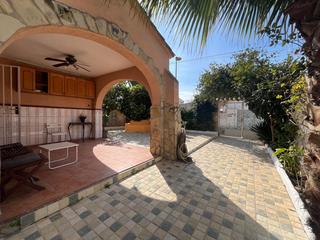 Casa a Mar Cambrils. Espectacular casa en cambrils, 3 dormitorios, 200m2 de patio y l