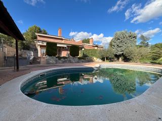 Casa a Sesoliveres-Pla de la Massa. Magnifica casa sobre parcela de 900m en igualada  sesoliveres