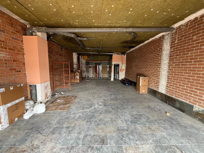 Foto ab8642f1-95ce-45a9-9fb6-f028c7fac17f. Alquiler local comercial  en zona hospital con salida de humos en Igualada