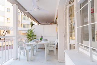 Pis a La Pineda. Espectacular piso de un dormitorio  en la pineda de salou por 12