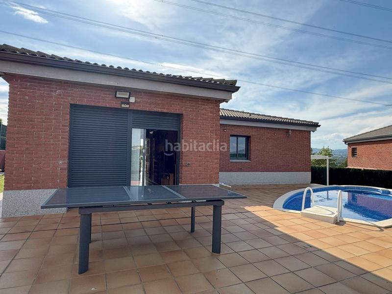 Foto 6c999c1e-77ed-4490-9a5d-95caffcc3466. Casa con riscaldamento parcheggio piscina in Masquefa
