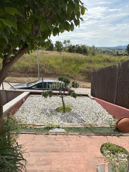 Foto 97ed1f82-12a0-49e4-9425-53582e462280. Casa con riscaldamento parcheggio piscina in Masquefa