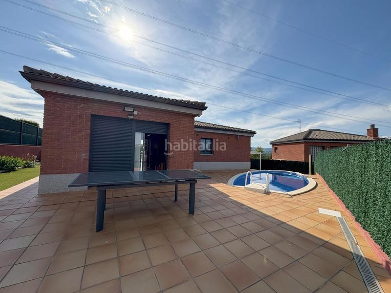 Foto d270adcb-fcaa-4093-9e30-677c727767ac. Casa con riscaldamento parcheggio piscina in Masquefa
