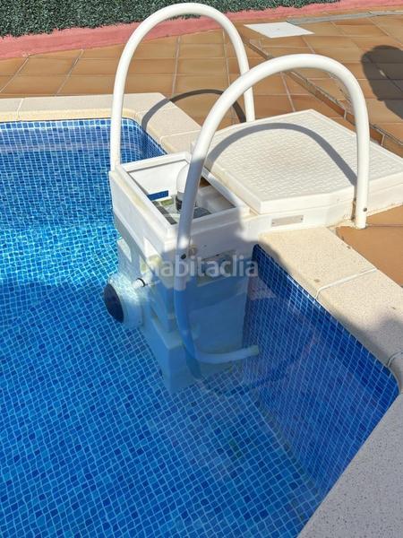 Foto f6cf290b-6707-4eac-83da-1cb33f6838b8. Casa con riscaldamento parcheggio piscina in Masquefa