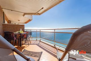 tic a Mar i Camp - Platja dels Capellans. Espectacular atic a salou,  1 linea de mar, 2 dormitoris dobles,