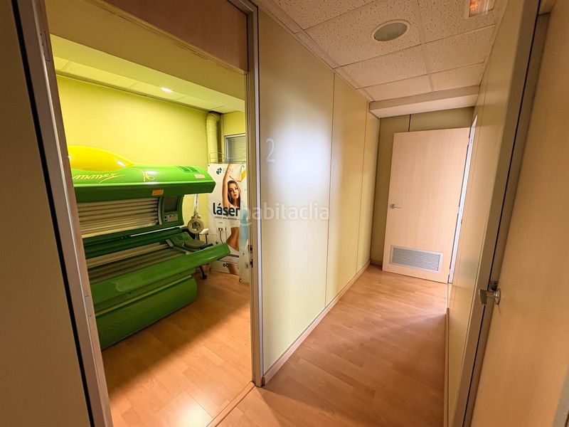 Foto d1f816f5-7c1e-42fe-bd4b-2c836a7e4aa1. Local comercial a Llevant Igualada