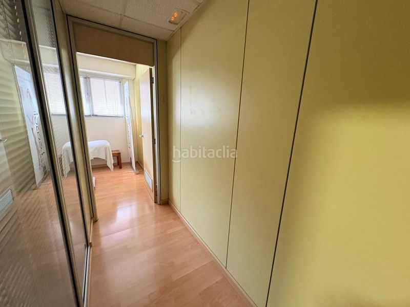 Foto e86ea6ef-083b-4dd3-a6a1-2f4fe0c6ca14. Local comercial a Llevant Igualada