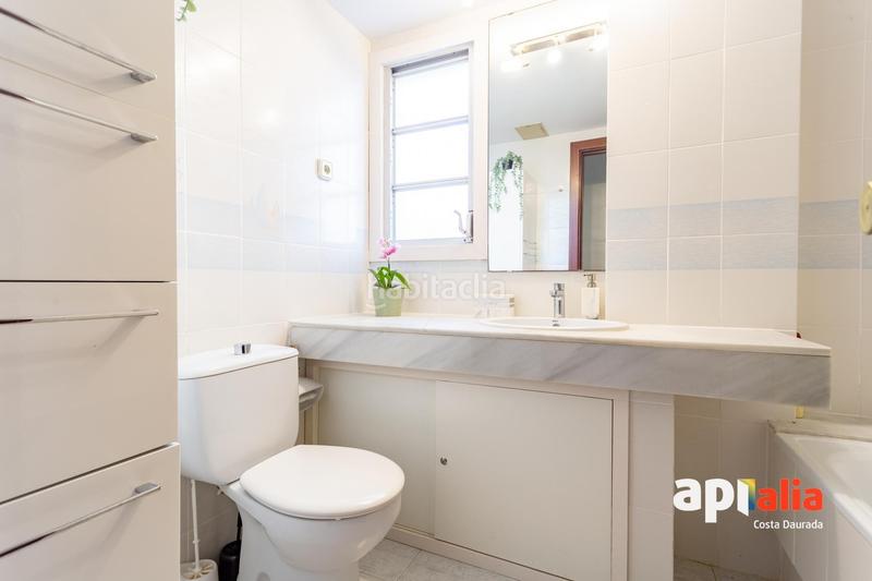 Foto a8974aaf-7c66-4c8a-8f97-7f16ca7c34a2. Planta baja acogedor piso en planta baja, con 2 habitaciones, gran terraza, enfrente de la playa! en Salou