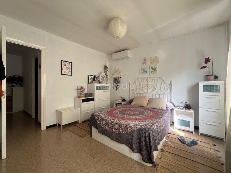 Foto 1b28f22d-81cf-4486-8e20-8467083b2e98. Casa con riscaldamento parcheggio in Barri del Centre Terrassa