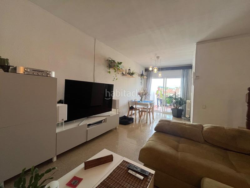 Foto 258656c3-156c-48c8-8d5b-c114ae1d4036. Casa con riscaldamento parcheggio in Barri del Centre Terrassa