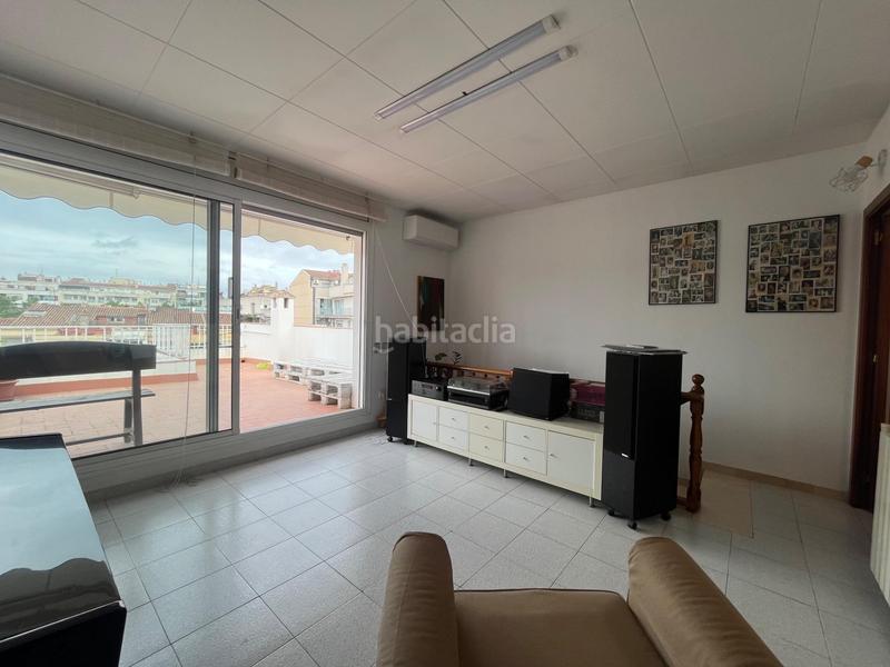Foto 4165a253-d933-4d8d-aa3d-fe304c214c13. Casa con riscaldamento parcheggio in Barri del Centre Terrassa