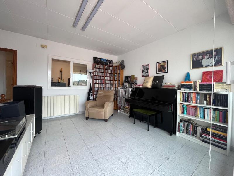 Foto 82a452de-9a89-4e9b-a42e-190e7be9063c. Casa con riscaldamento parcheggio in Barri del Centre Terrassa