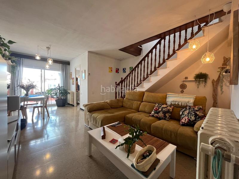 Foto a017f3c6-3c41-493d-aab3-855edb96ca55. Casa con riscaldamento parcheggio in Barri del Centre Terrassa