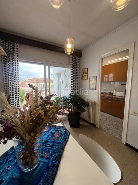 Foto bc7f0c66-7615-498c-8cd6-1bdb52cc9fc2. Casa con riscaldamento parcheggio in Barri del Centre Terrassa