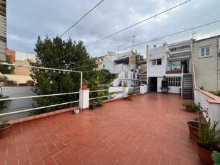 Casa a Barri del Centre. Oportunidad, a un paso del centro de terrassa, varias terrazas,