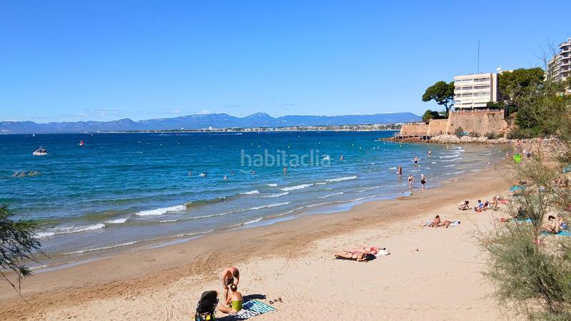 Foto 8a8931fe-24d1-4c70-b3e4-3c52bfb5cad7. Pis a Mar i Camp - Platja dels Capellans Salou