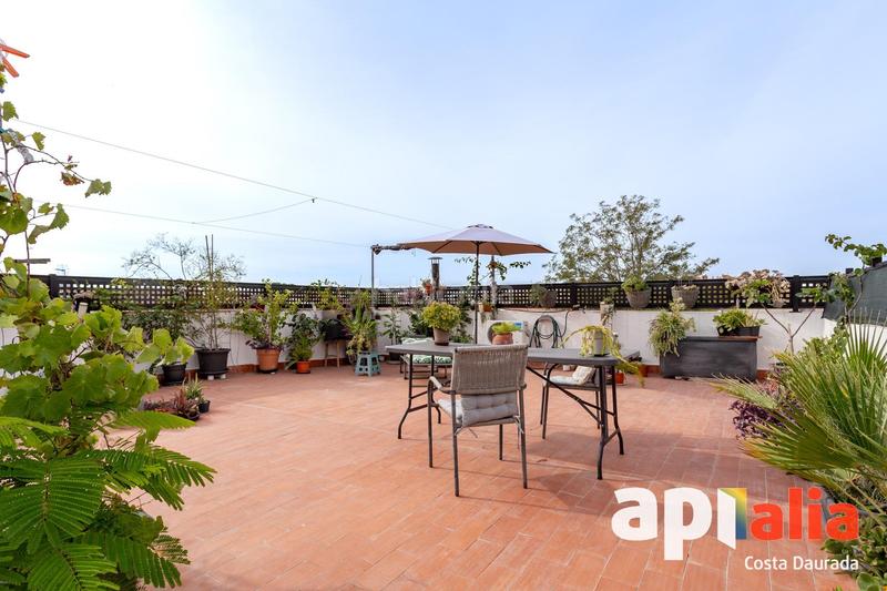 Foto b4dc4507-5a4b-47e7-a718-4a312297733b. Attique dans casc antic - nou Cambrils Cambrils