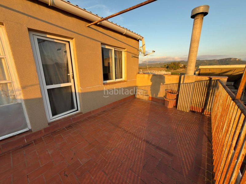 Foto d2e37262-f0be-4b0c-8e3c-9a60f85d797b. Pis amb calefacció aparcament a Òdena