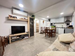 Location Appartement à Sant Martí de Tous. Gran piso para entrar a vivir en sant marti de tous, tres dormit