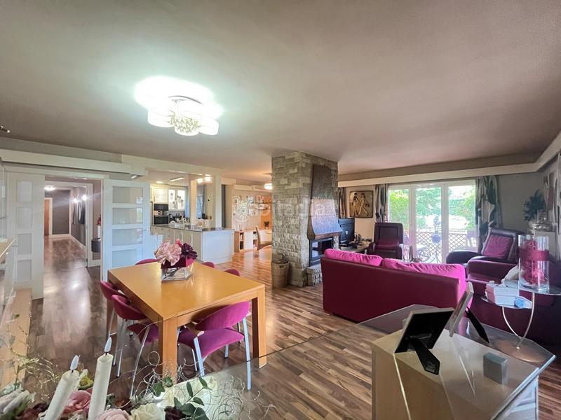 Foto 021e05e2-fd06-4369-9b58-c36776e7c61b. Casa con riscaldamento parcheggio piscina in Pobla de Claramunt (La)